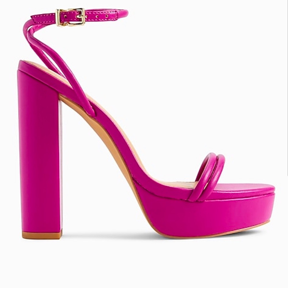 NWT💕EXPRESS Fuschia Strappy Sandal Platform Heels - Women’s Size 8